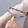 RTO Szczotka drabužiams / clothes brush lint remover