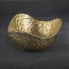 Eurofirany Dekoratyvinis metalinis dubuo, kvadrato formos, auksinė apdaila, 25x25x13 cm, modernus interjero akcentas, namų dekoro aksesuaras, stilinga vaza