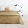 Eurofirany DESIGN 91 LUIZ / 4 Aksominė lovatiesė, dygsniuota karšto spaudimo būdu su palmių lapų raštu, 170X210 cm, spalva: smėlio Lovatiesė