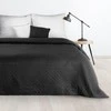 Eurofirany DESIGN 91 BONI / 5 Lovatiesė su karšto spaudimo technika įspaustu skiautinių motyvu, 170X210 cm, spalva: juoda Lovatiesė