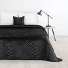 Eurofirany DESIGN 91 LUIZ / 3 Aksominė lovatiesė, dygsniuota karšto spaudimo būdu su geometriniu raštu, 170X210 cm, spalva: juoda Lovatiesė