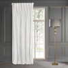 Eurofirany LIMITED COLLECTION BLANCA3A Naktinė užuolaida iš minkšto aksomo su geometriniu raštu, 140X270 cm, juosta, spalva: šampano