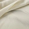 Eurofirany Kreminės ir oranžinės spalvos pledas su gervių raštu, 150x200 cm, akrilo ir poliesterio mišinys, lengvas užtiesalas lovai ar sofai, minkšta antklodė Antklodė