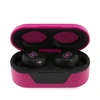 Guess GUTWST31EK TWS Bluetooth ausinės + magenta docking station