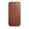 iCarer CE Oil Wax Premium Leather Apple iPhone 14 Plus magnetic atverčiamas MagSafe dėklas telefonui rudos spalvos (AKI14220707-BN)
