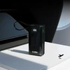 Nešiojamoji baterija SBS 10000 mAh 20W su integruotu USB-C laidu ir skaitmeniniu ekranu - juodas