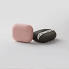 UNIQ dėklas Lino AirPods ProSilicone llevandų spalvos