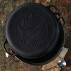 Maysternya KAZANAS WOK 18L su GRILL ketaus dangčiu keptuvė | V18CPGr