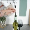 Secret De Gourmet Vynui skirtas butelių dozatorius su aušinimo įdėklu 32 cm