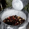 Granito prieskonių trintuvas su grūstuvu Vilde 11 cm