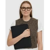 „Pipetto Classic Fit“ dėklas, skirtas „MacBook Pro 16“ – juodas
