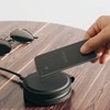 Lokalizator zgodny su Apple Find My Satechi FindAll Wallet Card w formie karty ST-LFAWCK juoda