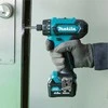 MAKITA GRĄŽAS / GRĄŽAS 12V Šešiakampis laikiklis 30 / 14Nm 2x2.0Ah DF033DSAE
