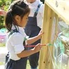 CLASSIC WORLD EDU Set Double-Sided Painting Board Easel with Vanduo Pump