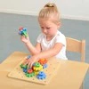 Dantų ratai sukuria savo mechanizmą „MasterKidz Montessori“