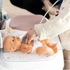 „Smoby“ kūdikių priežiūros medicinos centras lėlių priežiūrai su elektronine tabletė + 24 AKC.