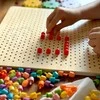 Tooky Toys Žaislų žaislas „Mosaika Montessori“ dėlionė su „Pinski“ kištuku 88 EL.