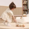 Viga Toys VIGA PolarB medinė vištelė su viščiukais traukimui