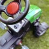 „Woopie“ traktorius, skirtas ūkininkui gotrac maxi pedalai su ramiais ratais priekabomis