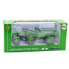 Lean Toys Metalinis žalias traktorius 1:18 masteliu