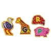 Lean Toys Medinių magnetų rinkinys su raidėmis ir paveikslėliais, 26 vnt.