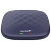 Carlinkit adapteris su šviečiančiais būsenos indikatoriais