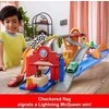 Mattel „Disney Cars“ – Radiator Springs lenktynių ir gelbėjimo gelbėjimo kelio lenktynių rinkinys su 4 žaisliniais automobiliais (JFL57)