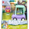 Bluey Mėlynos močiutės automobilis ir Džanet