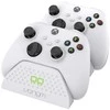 VENOM Doko stotelė Xbox One/Xbox Series padams balta + 2x baterija