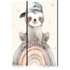 Artgeist Pertvara - Happy Sloth - Sloth in Muted Colors - Wearing a Cap - Sitting on a Rainbow Among the Stars