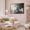 Artgeist Plakatas - Extraordinary Phenomenon: The Sun Illuminating Dark Clouds
