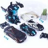 Transformuojamas nuotolinio valdymo automobilis - robotas 2 in 1 su LED šviesomis ir 360° drift funkcija (raudonas)