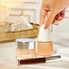 Clinique Even Better Clinical Serum Foundation SPF 20 makiažo pagrindas, atspalvis: WN04 Bone, 30 ml