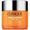 Clinique Superdefense SPF 25 Multi Correcting Kreminis jauninamasis veido kremas sausai ir normaliai odai, 30 ml