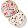 Pudros rutuliukai Guerlain GUERLAIN Météorites Light Revealing Pearls of Powder, atspalvis: 01 Pearly White / Blanc de Perle, 20 g