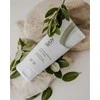 LUUV Natural Refreshing Body Scrub drėkinamasis natūralus kūno šveitiklis, 200 ml
