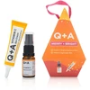 Q+A Merry + Bright Gift Set veido priežiūros priemonių rinkinys su vitaminu C