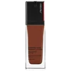„Shiseido Synchro Skin Radiant Lifting“ skystas makiažo pagrindas 550 SPF 30, 30 ml