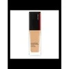 Shiseido Synchro Skin Radiant Lifting Kreminis Foundation 320 Pine, 30 ml