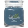 Yankee Candle Aromatinė žvakė Signature glass medium Bayside Cedar 368 g