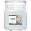 Yankee Candle Snow Kissed Pine Signature Scented Candle kvepianti žvakė, 368 g
