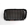 BMW E38 grotelės dešinėje originalios 51138231596
