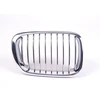 BMW E46 priekinės dešinės pusės inksto grotelės chromuotos originalios 51138208490