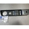 Mercedes Benz Mercedes W461 šildytuvo priekinio valdymo skydelio rėmas A46168308289007