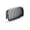 Originalus BMW E39 sedanas priekinis radiatoriaus inksto juodas groteles N/S OEM 51137005837
