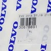 VOLVO XC70 MK2 priekinio bamperio apatinė centrinė grotelė Originali 30678691