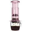 AeroPress – skaidrios rožinės spalvos kavos virimo aparatas