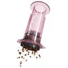 AeroPress – skaidrios rožinės spalvos kavos virimo aparatas
