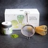 Matcha rinkinys su šluotele ir sijotuvu pradedantiesiems