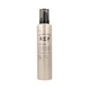 REF Apimties suteikiantis &amp; Bodifying No.345 Vegan Hair Styling Putos For Apimties suteikiantis &amp; Texture Medium Hold, 250 ml